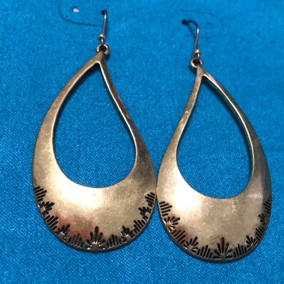 Lucky Brand Hoop tear drop earrings Gold - Picture 1 of 4